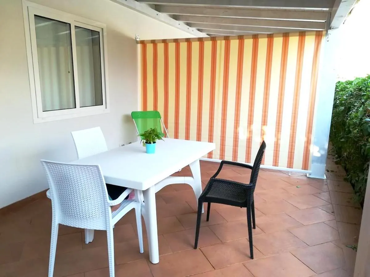 Bungalow With One Bedroom In Marina Di Modica With Wifi 0*,